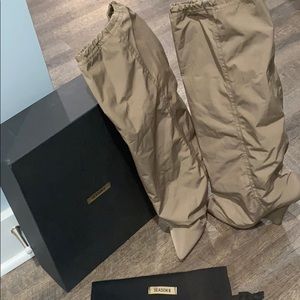Yeezy SEASON 8 Wedge knee boots